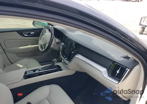 2019 Volvo S60 T6 Momentum from USA, damaged, VIN 7JRA22TK9KG017723